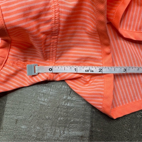 Lululemon Athletica Coral Run Speed Up Shorts with Lightweight Fabric size 8 - Picture 12 of 13